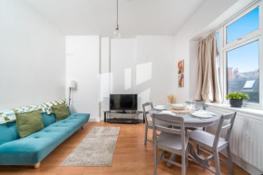 The Tooting Bec Hideaway - Prime Location